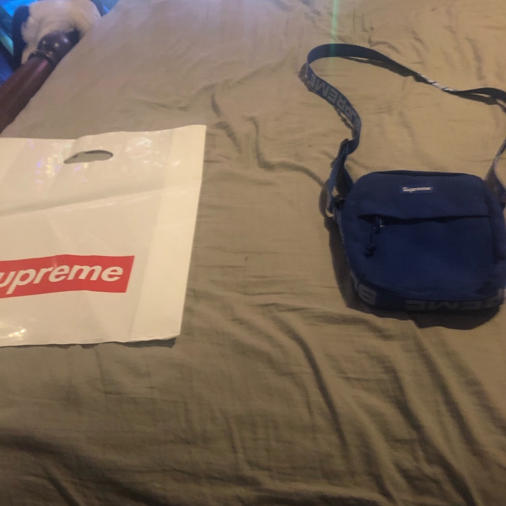 Supreme ss18 shoulder bag